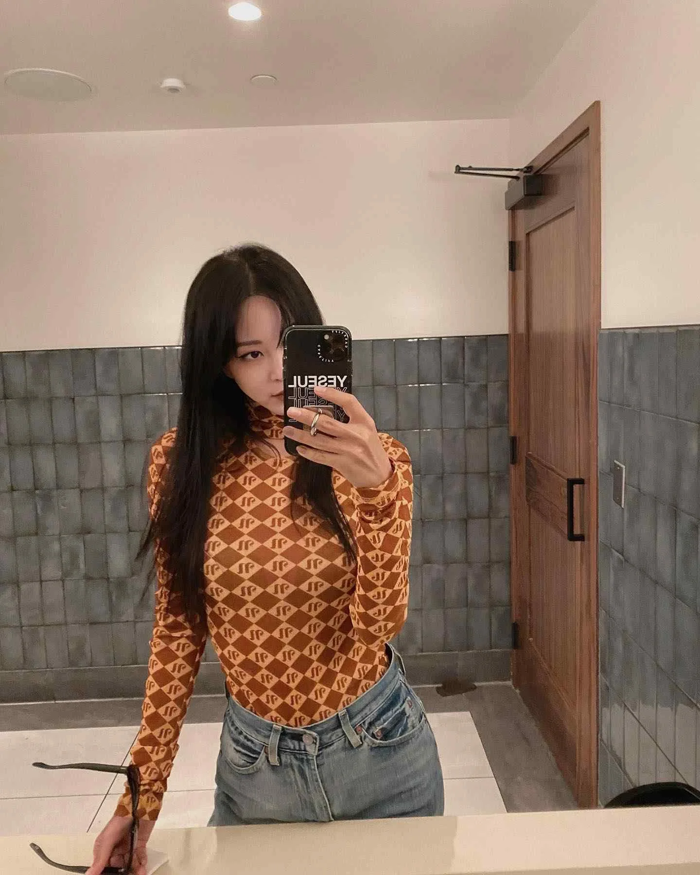 Han Ye Seul - han-ye-seul-sexy-15.webp